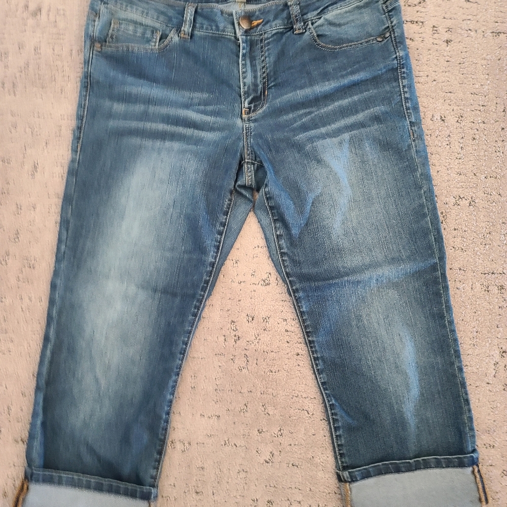 Cabi Cropped Jeans